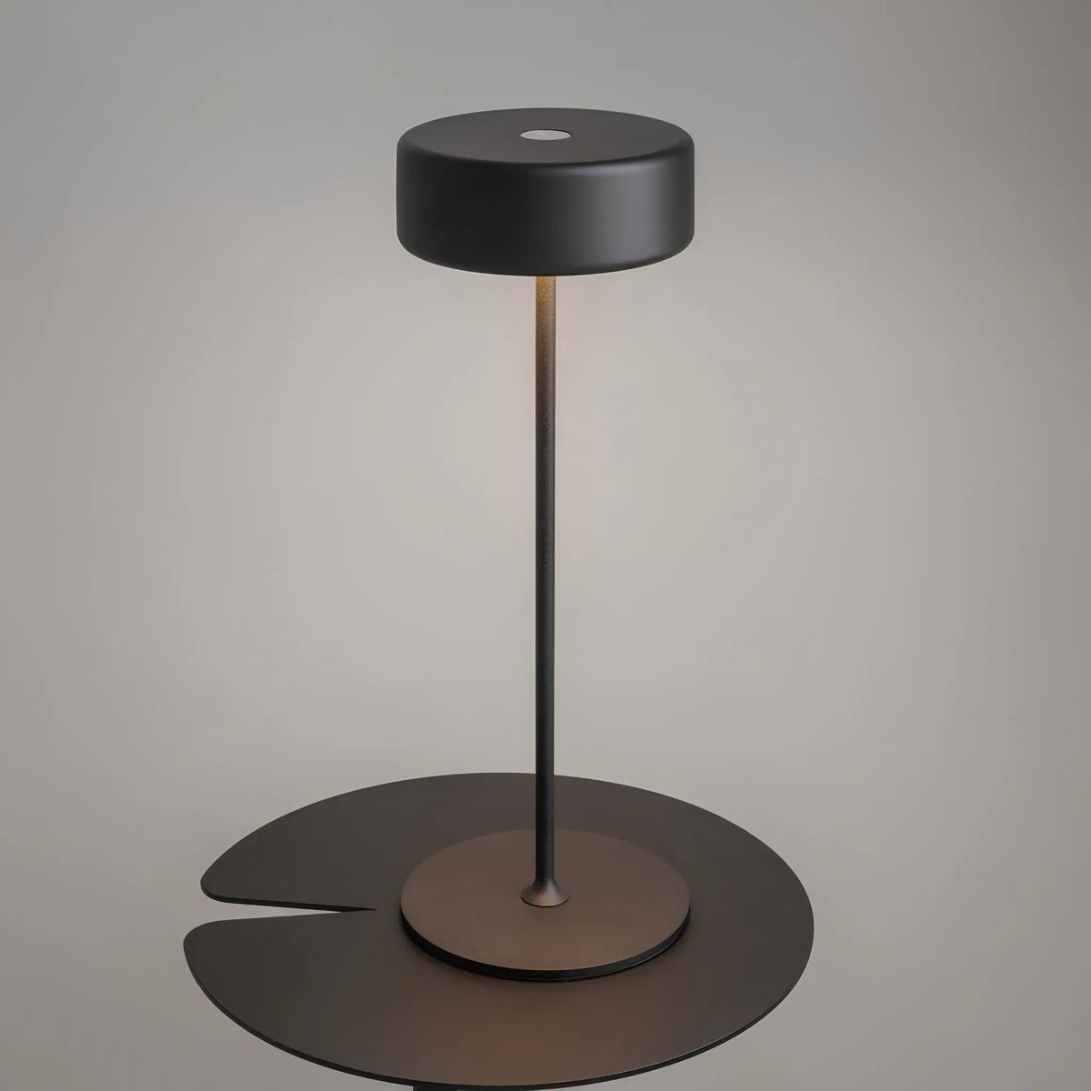 Maytoni AI Collaboration Bordslampa, Svart