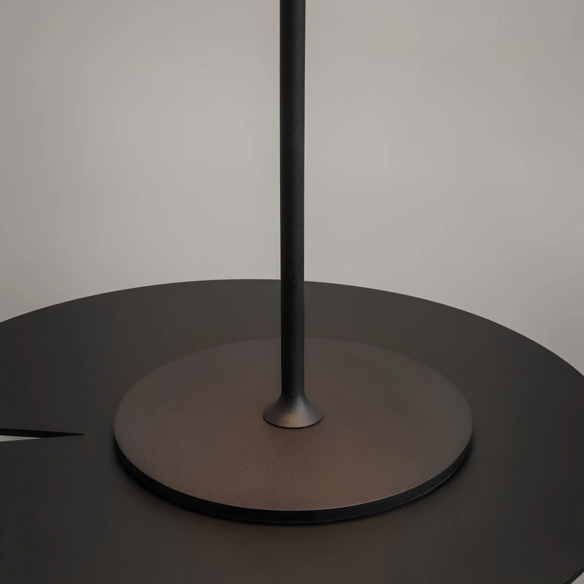 Maytoni AI Collaboration Bordslampa, Svart