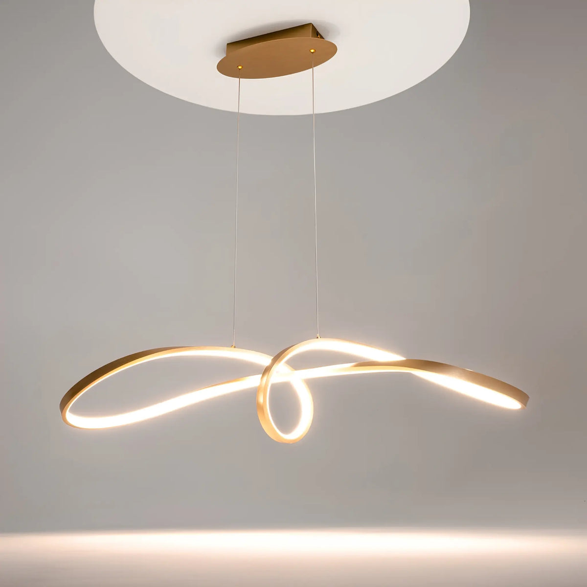 Maytoni Curve Pendellampa, Guld