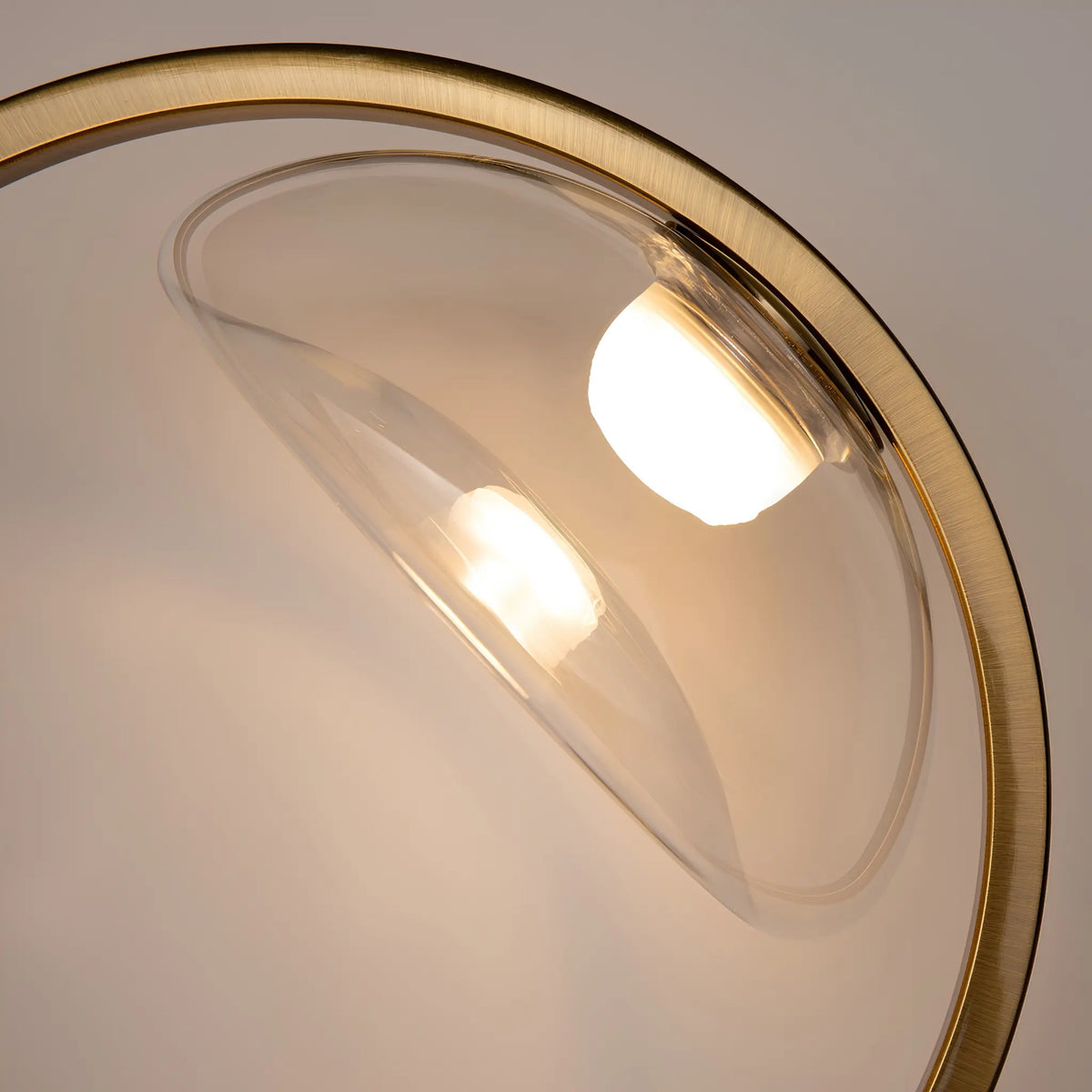 Maytoni Lunare Vägglampa, Mässing