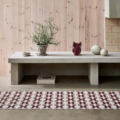 Pappelina Tom Matta 70x300 cm, Burgundy