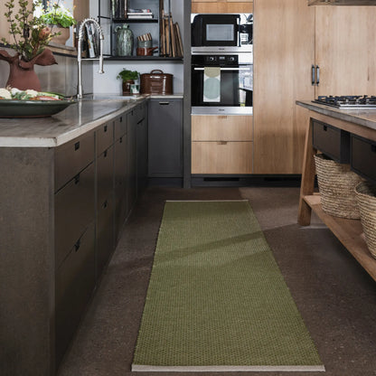 Pappelina Nils Matta 70x180 cm, Dark Olive