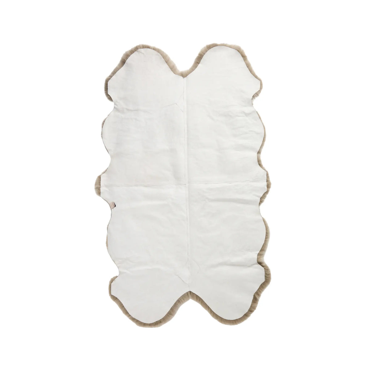 Skinnwille Gently Matta M4 110x180 cm, Silverbeige