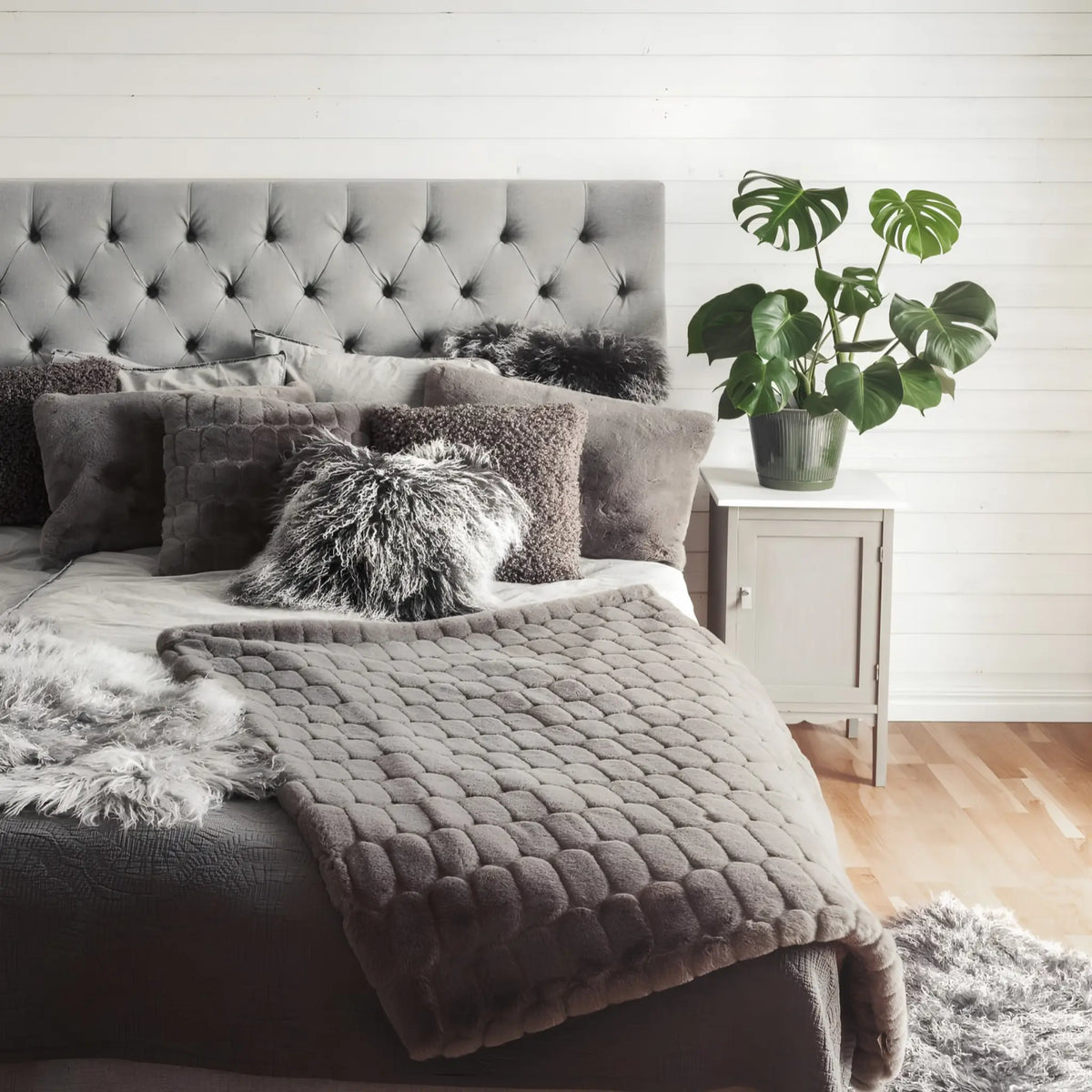 Skinnwille Shansi Kuddfodral 40x40 cm, Grey Snowtop