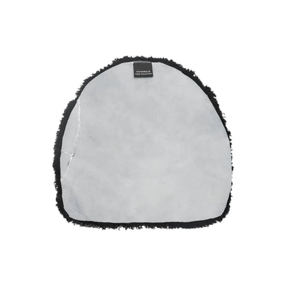 Skinnwille Curly Sittplätt Forma 36 cm, Mörkgrå