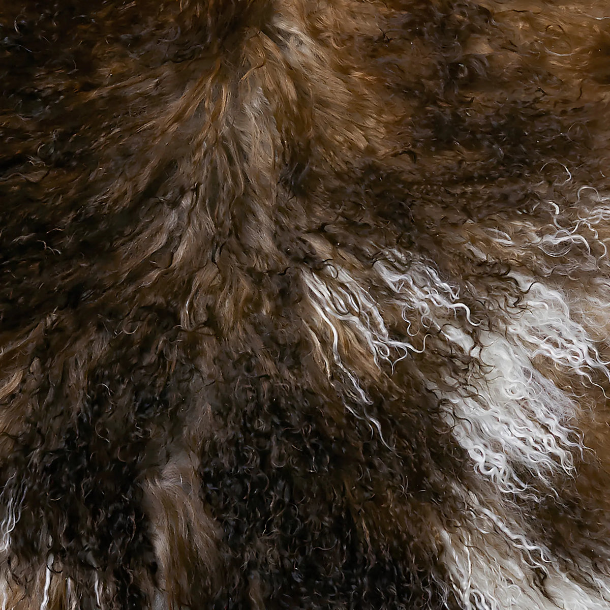 Skinnwille Shansi Fårskinn 55x95 cm, Spotted