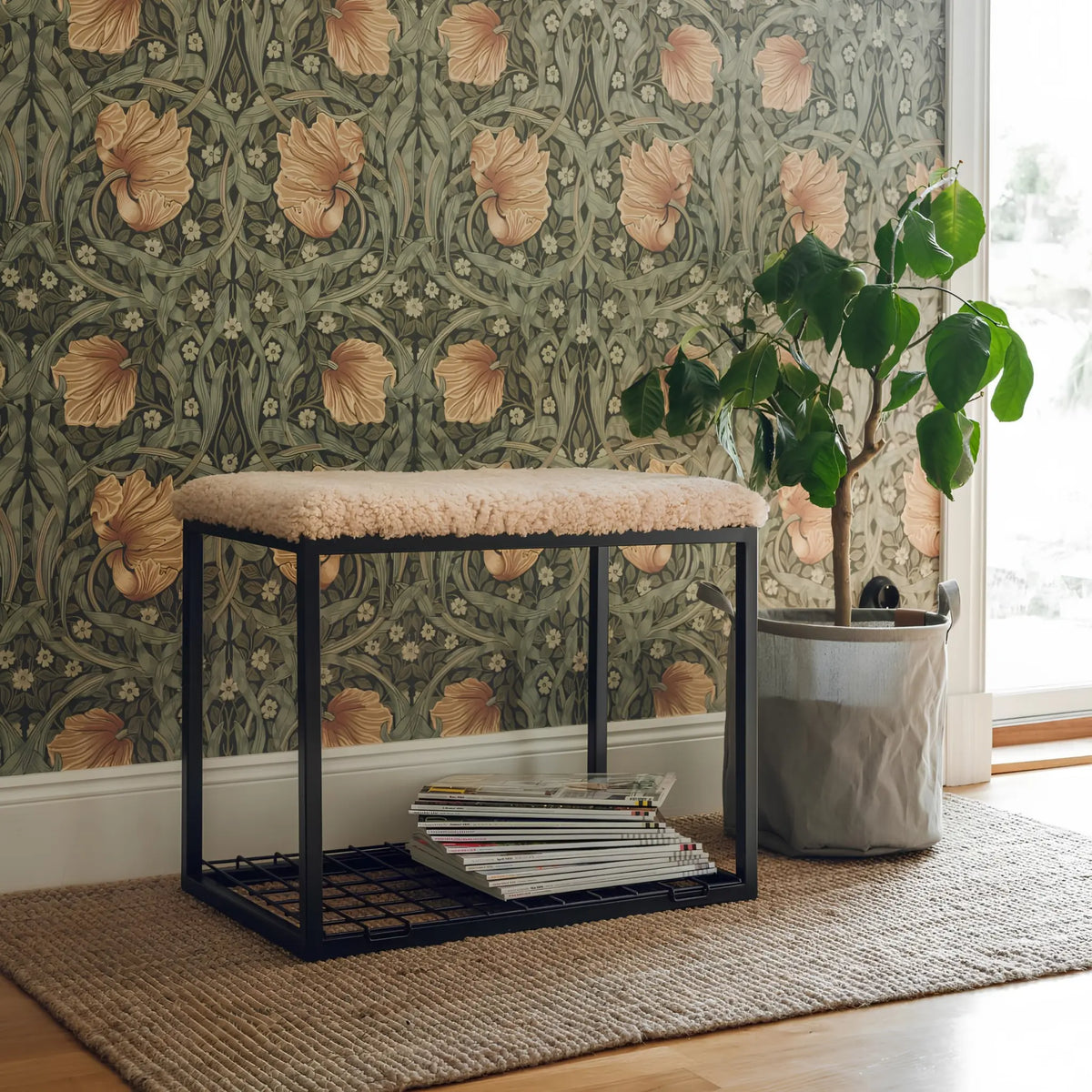 Skinnwille Palle Bänk M Curly 60x35x50 cm, Beige/Svart