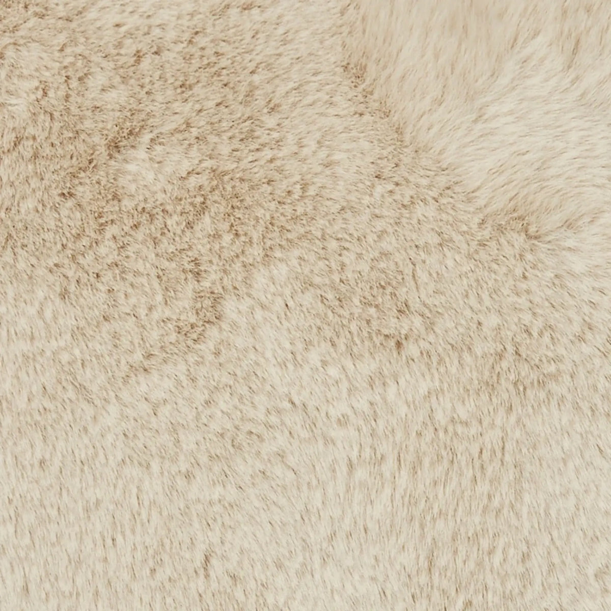 Skinnwille Fluffy Prydnadskudde 45x45 cm, Beige