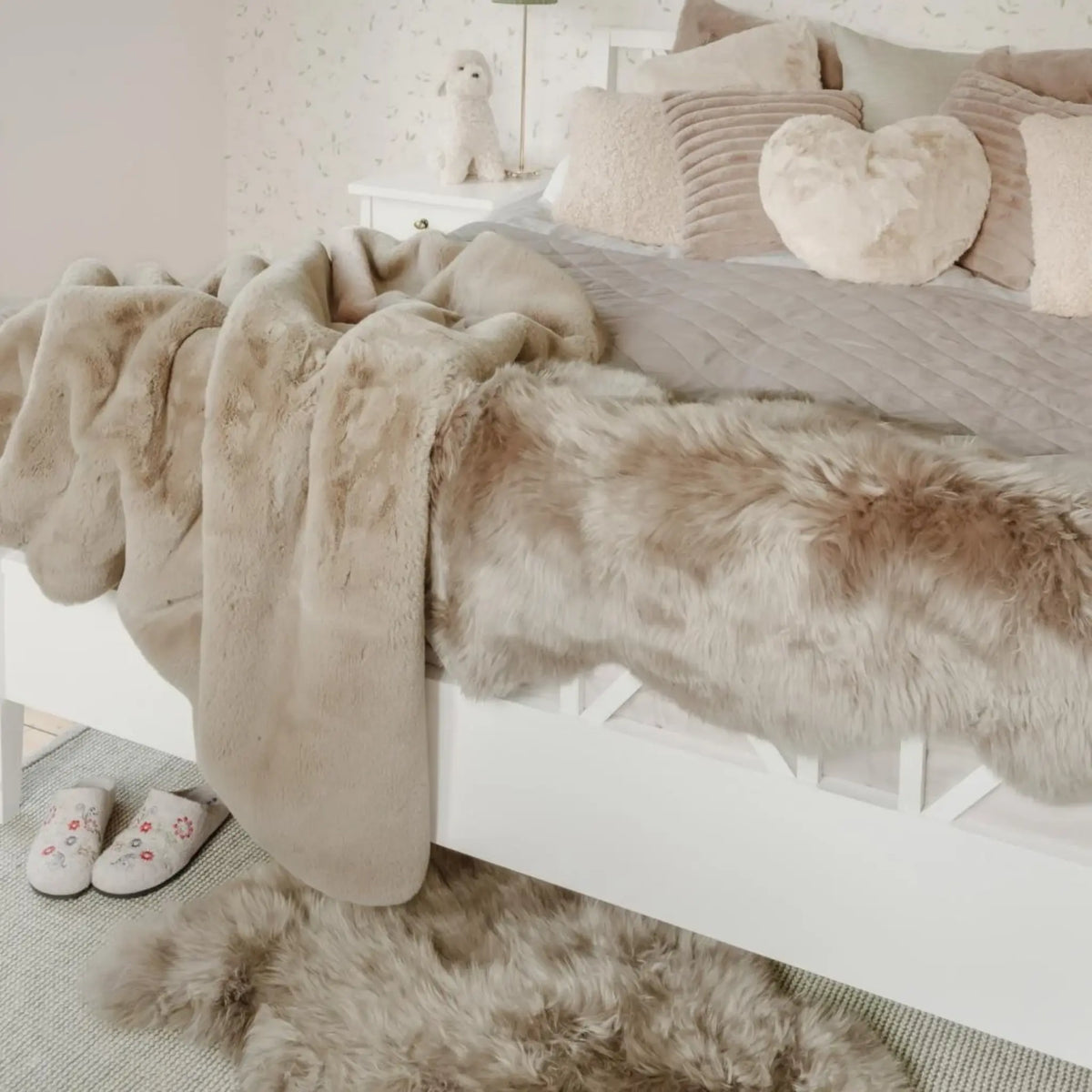 Skinnwille Gently Fårskinn 60x100 cm, Taupe