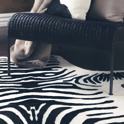 Skinnwille Victor Matta 150x200 cm, Zebra
