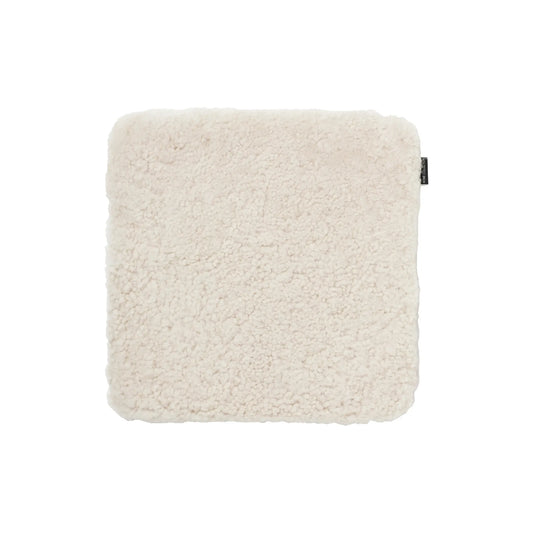 Skinnwille Curly Sittdyna 40x40 cm, Beige Moonlight