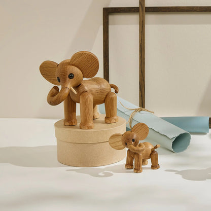 Spring Copenhagen Ollie Elefant Trädekoration 15 cm, Ek/Lönn