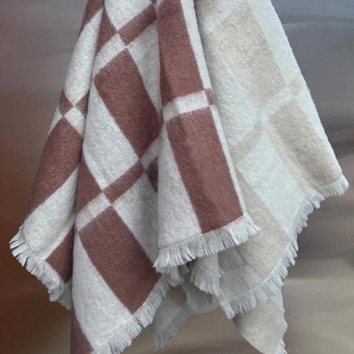 Tinted Objects Hallin Filt Mohair 130x170 cm, Offwhite-Rust