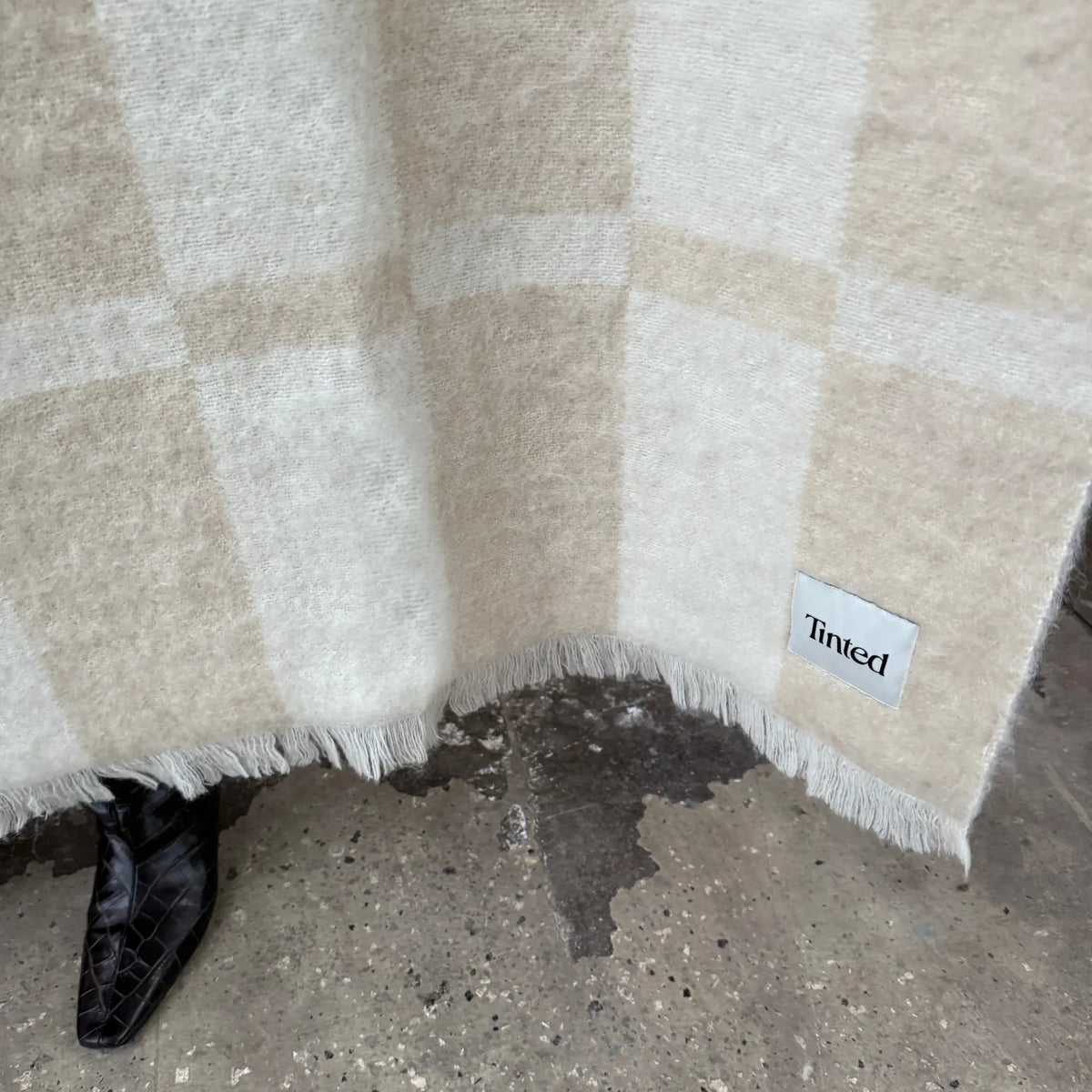 Tinted Objects Hallin Filt Mohair 130x170 cm, Beige-Offwhite