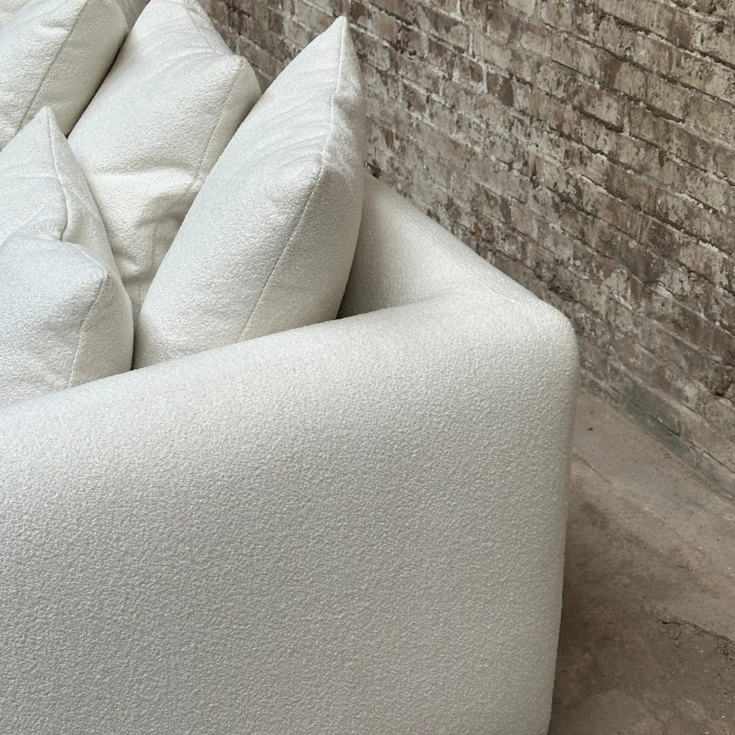 Tinted Objects Cornell Soffa, Offwhite