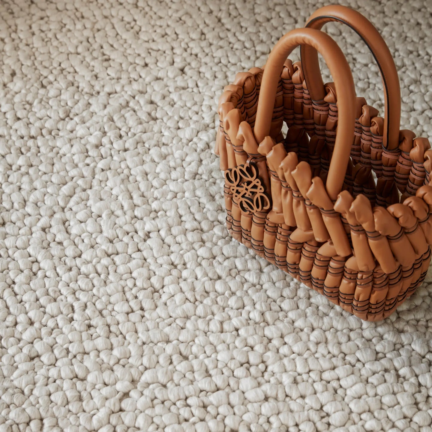 Tinted Objects Andersdotter Ullmatta 250x350 cm, Beige/offwhite