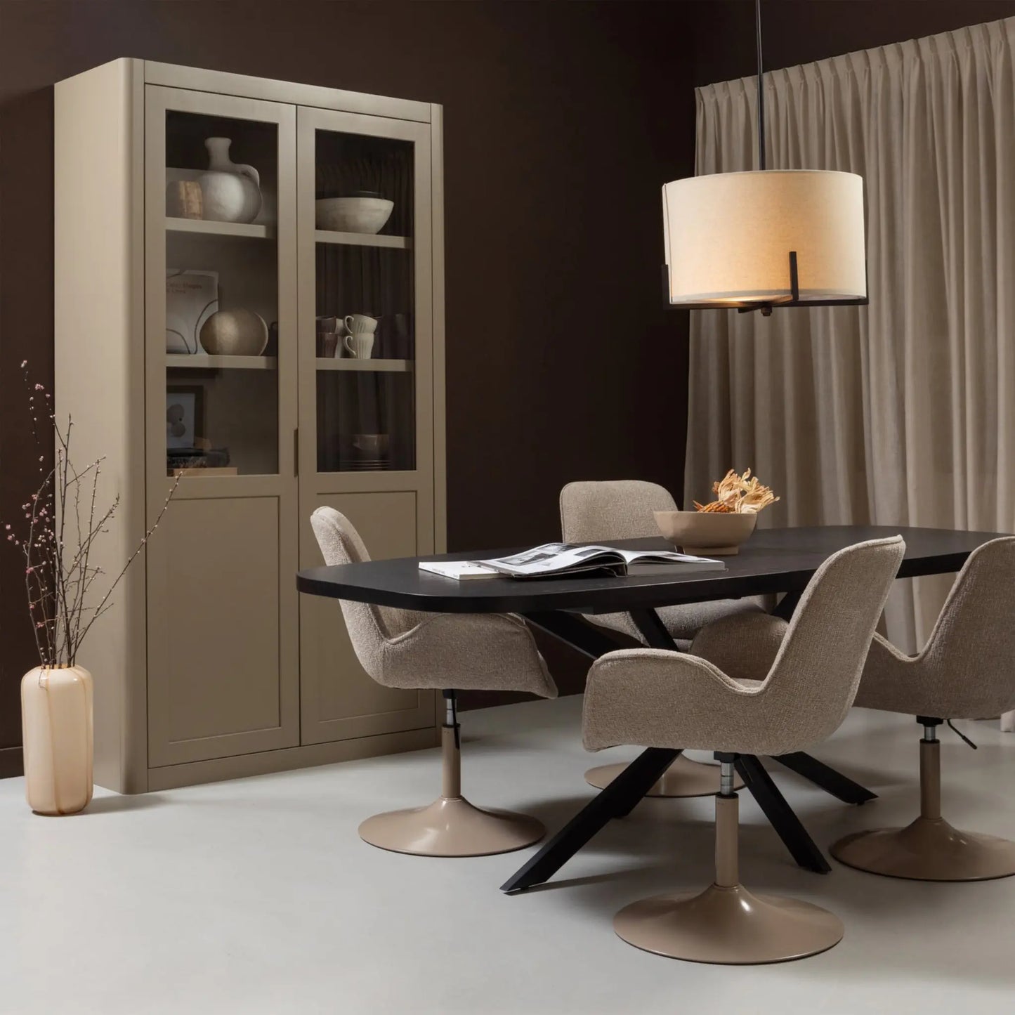 WOOOD Arros Matbord Utdragbart 180-220x90 cm Mdf, Black