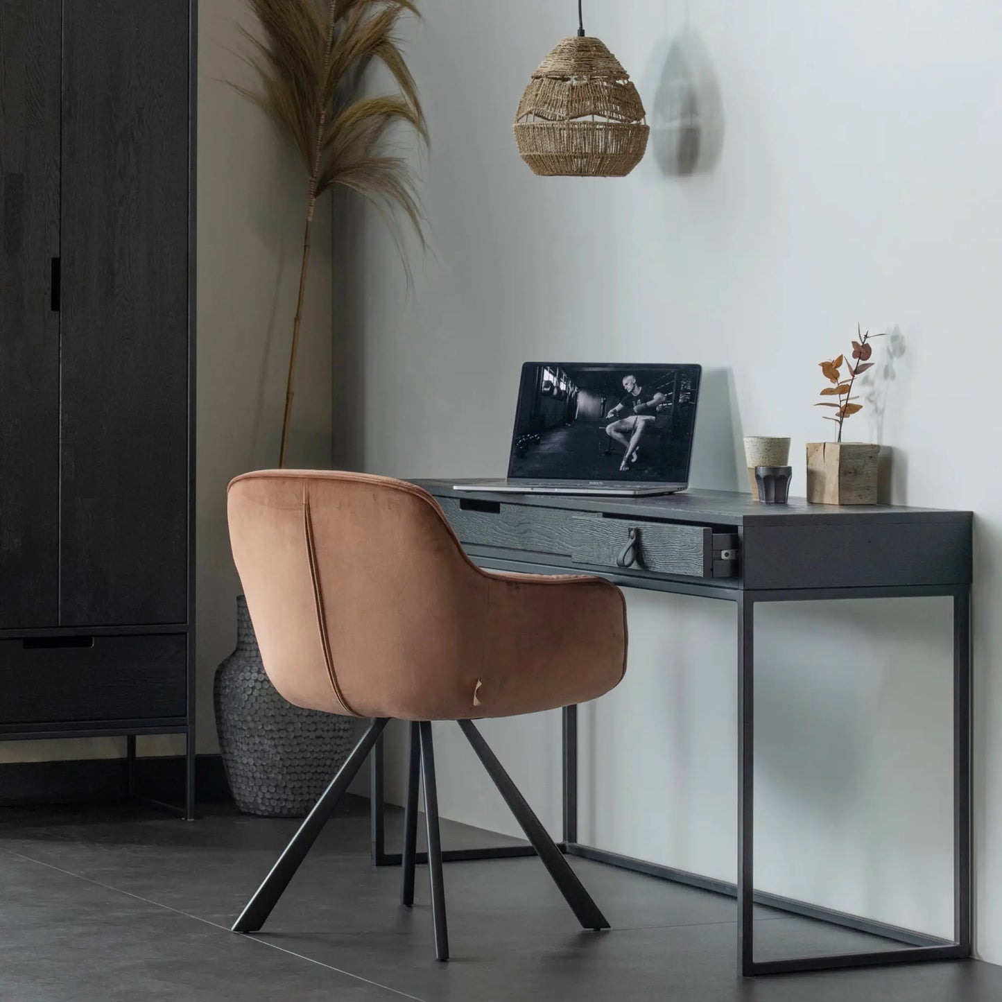 WOOOD Silas Skrivbord, Brushed Blacknight