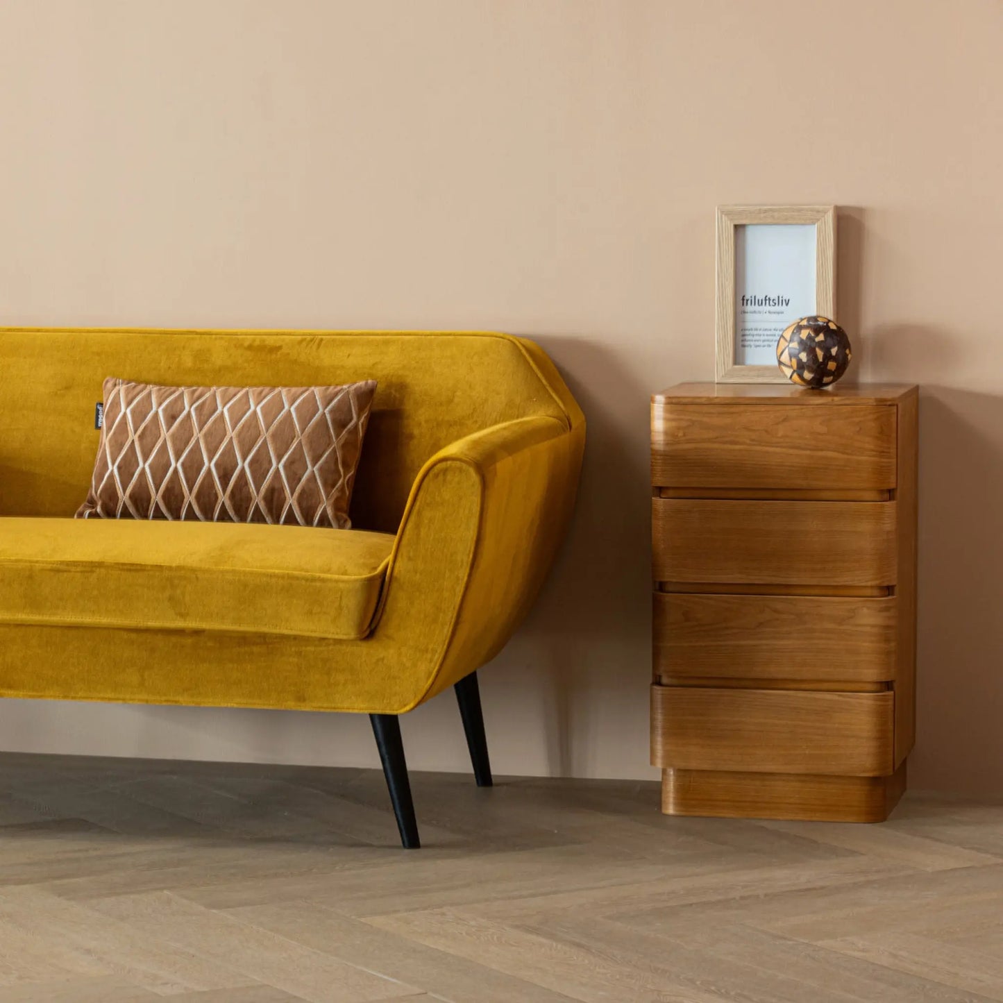 WOOOD Rocco Soffa 150 cm Sammet, Ochre Yellow