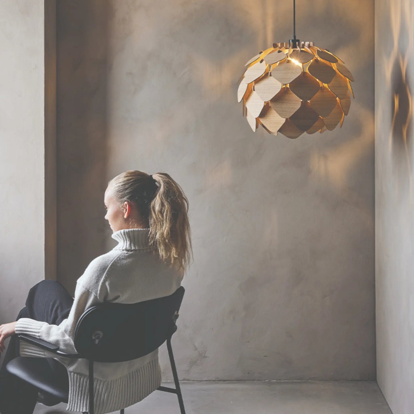 Andersen Cyna Taklampa, Natur