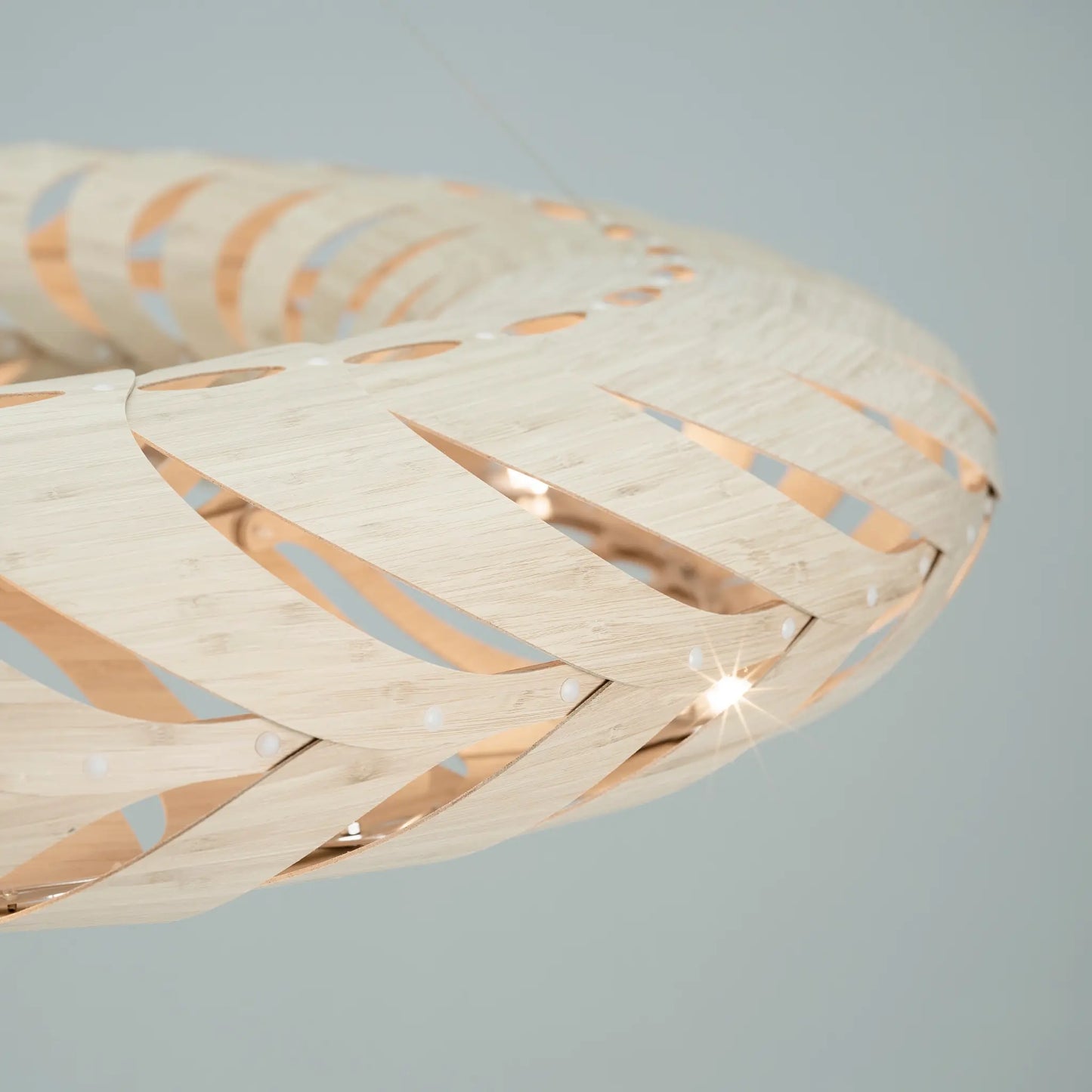 David Trubridge Maru Taklampa 110 cm, Bambu
