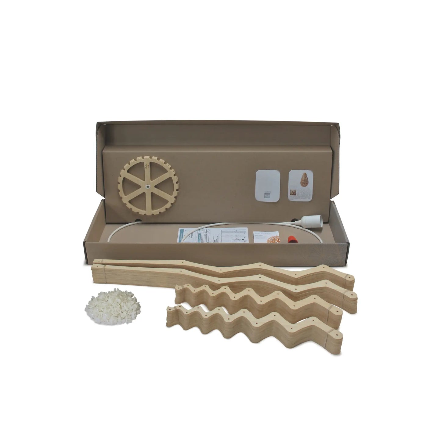 David Trubridge Koura Taklampa 50 cm, Bambu