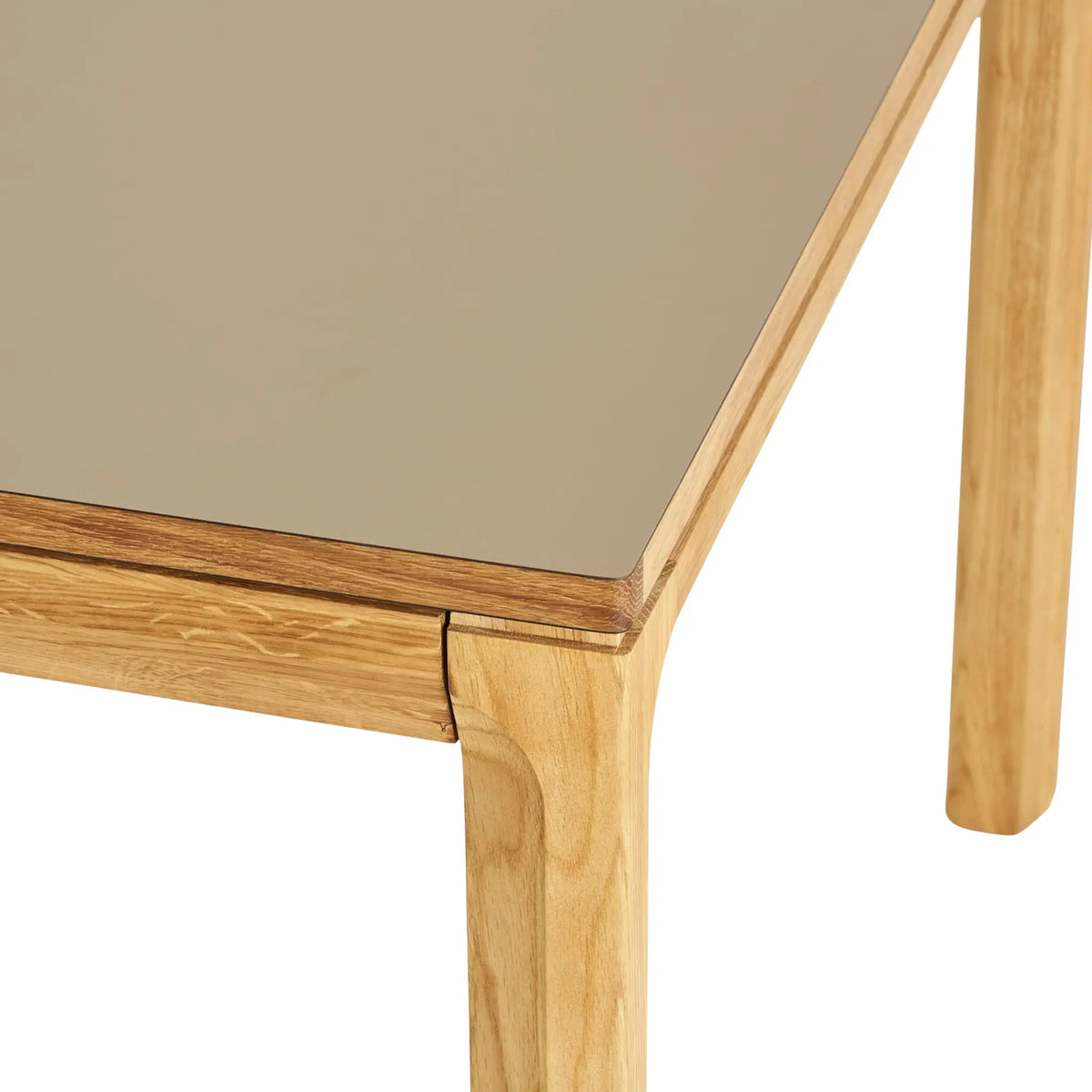 House Nordic Bowen Matbord 100x220-320 cm, Natur/Mörk sand