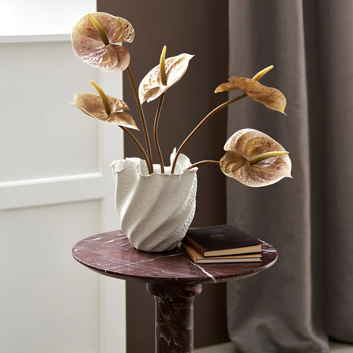 Lene Bjerre Marel Sidobord Ø45 cm, Mörkröd