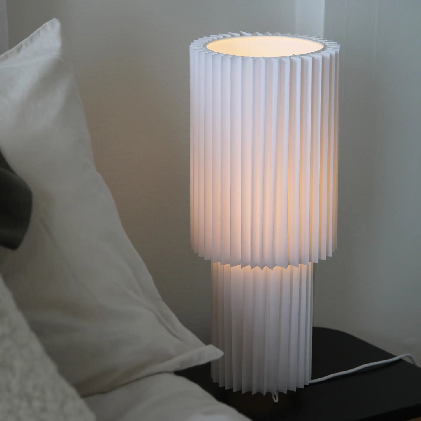 Markslöjd Catis Bordlampa 1 l 45 cm, Vit
