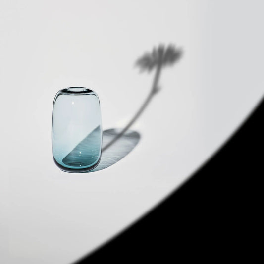 Orrefors, Midsummer Oxeye Daisy Minivas 9,3 cm, Blå-Silvra Home