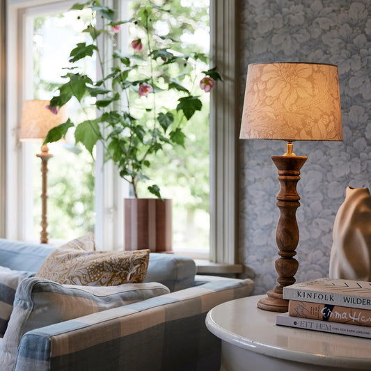 PR Home Lodge Bordslampa , Acanthus