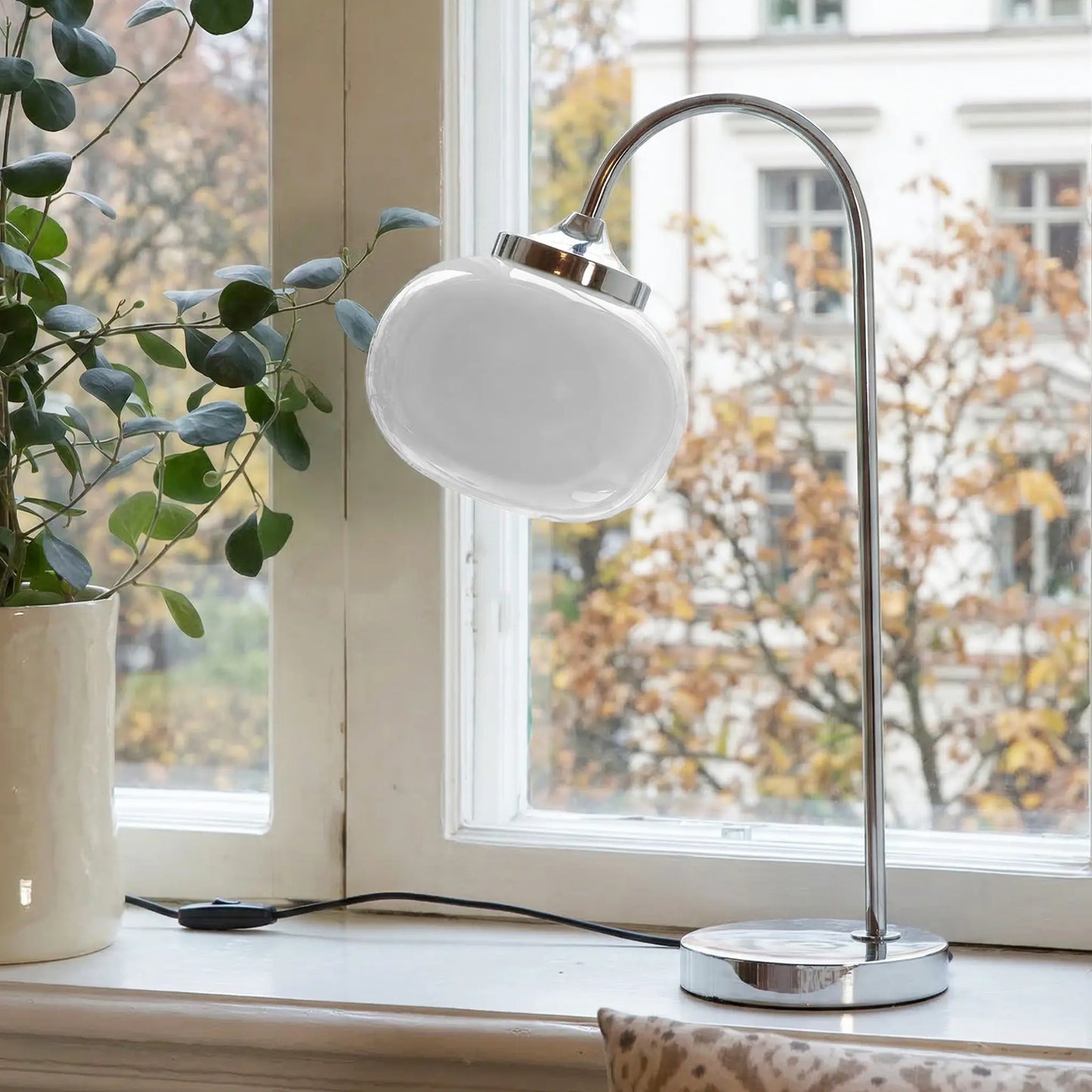 PR Home Elsy Bordslampa 51cm, Vit Krom