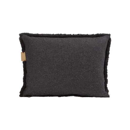 Shepherd of Sweden, Lina Fårskinnskudde, Ullbaksida, Svart-Silvra Home