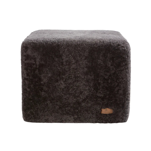 Shepherd of Sweden Emma Fyrkantig Fårskinnspuff 40x40 cm, Carbon