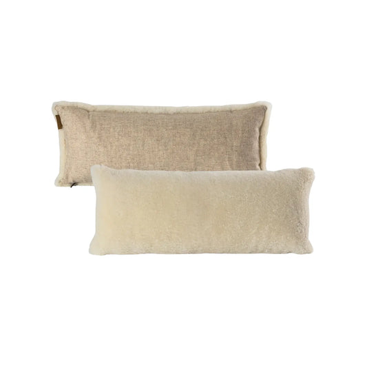 Shepherd of Sweden Lina Fårskinnskudde med ullbaksida 60x25 cm, Creme