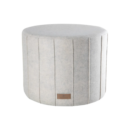 Shepherd of Sweden Anja Rund ullpuff 50x40 cm, Creme
