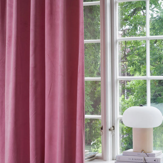 Svanefors Estelle Sammetsgardin 2P 135x280cm, Rosa