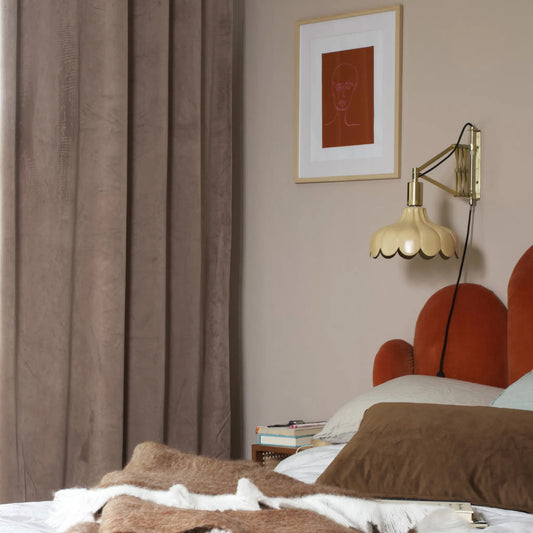 Svanefors Estelle Sammetsgardin 2P 135x320cm, Sand