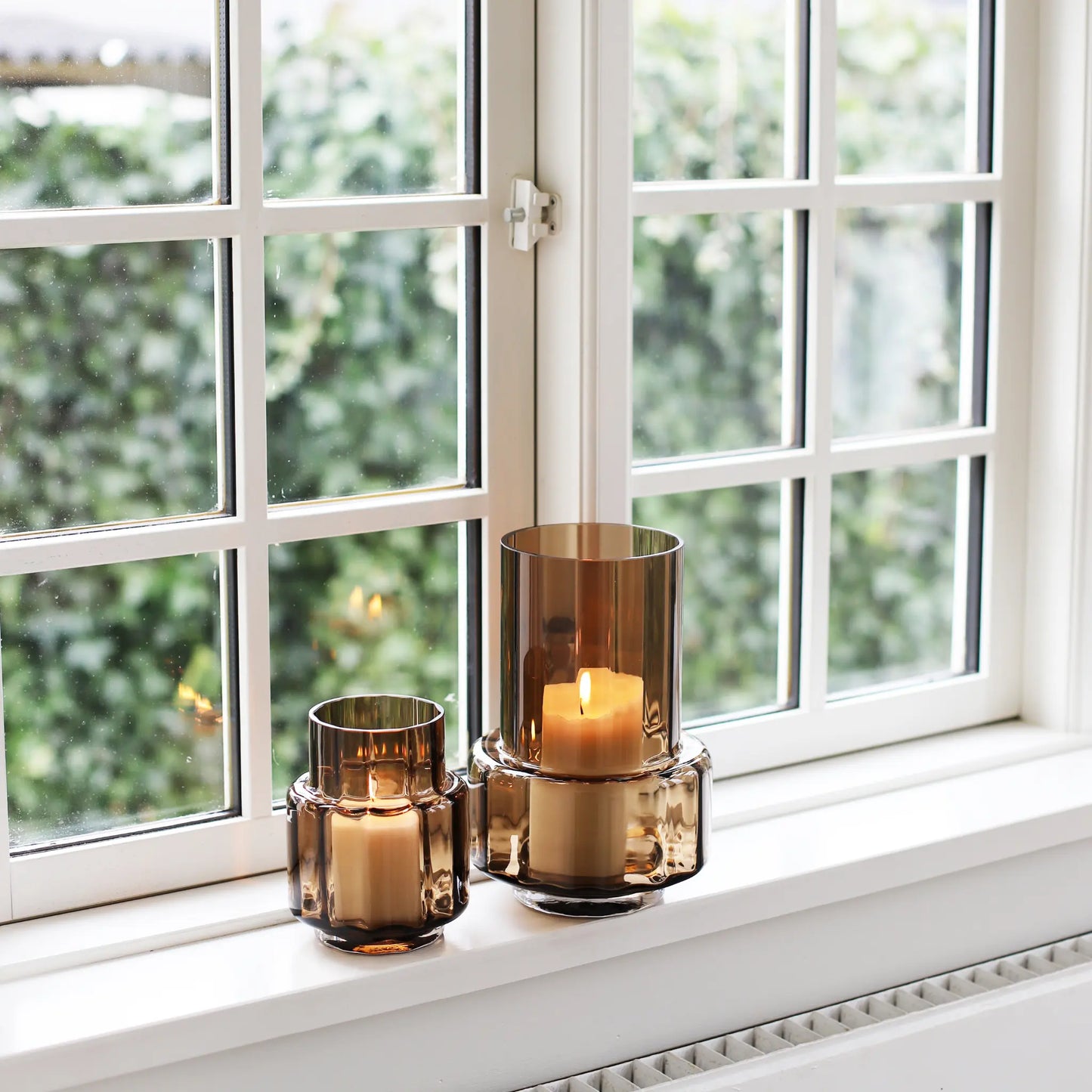 Ro Collection, Hurricane Reflections Ljuslykta/Vas, No. 26, Sepia Brown